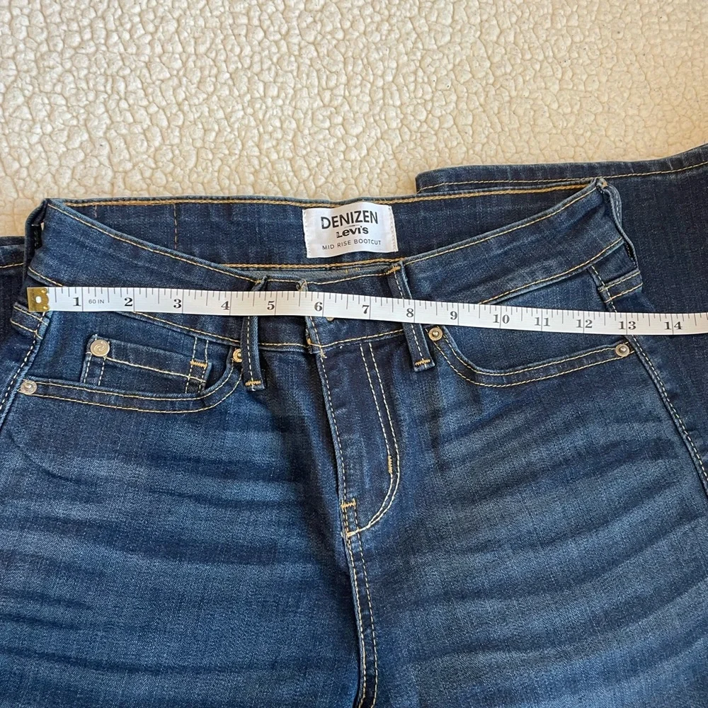 Denizen Levi’s mid rise bootcut. - Picture 4 of 8